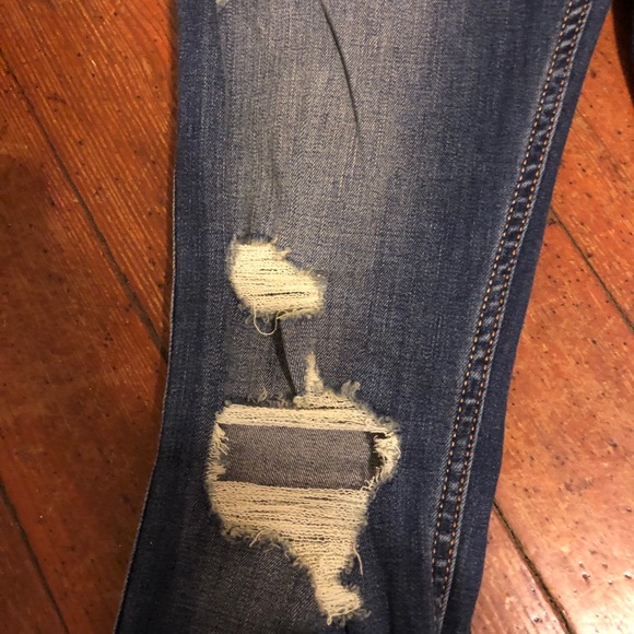 Hollister Destroyed Jeans - Picture 3 of 5
